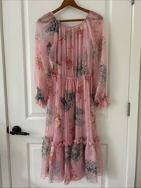 Romantic Pat Richards I Magnin Vintage Pink Floral Pleated Dress